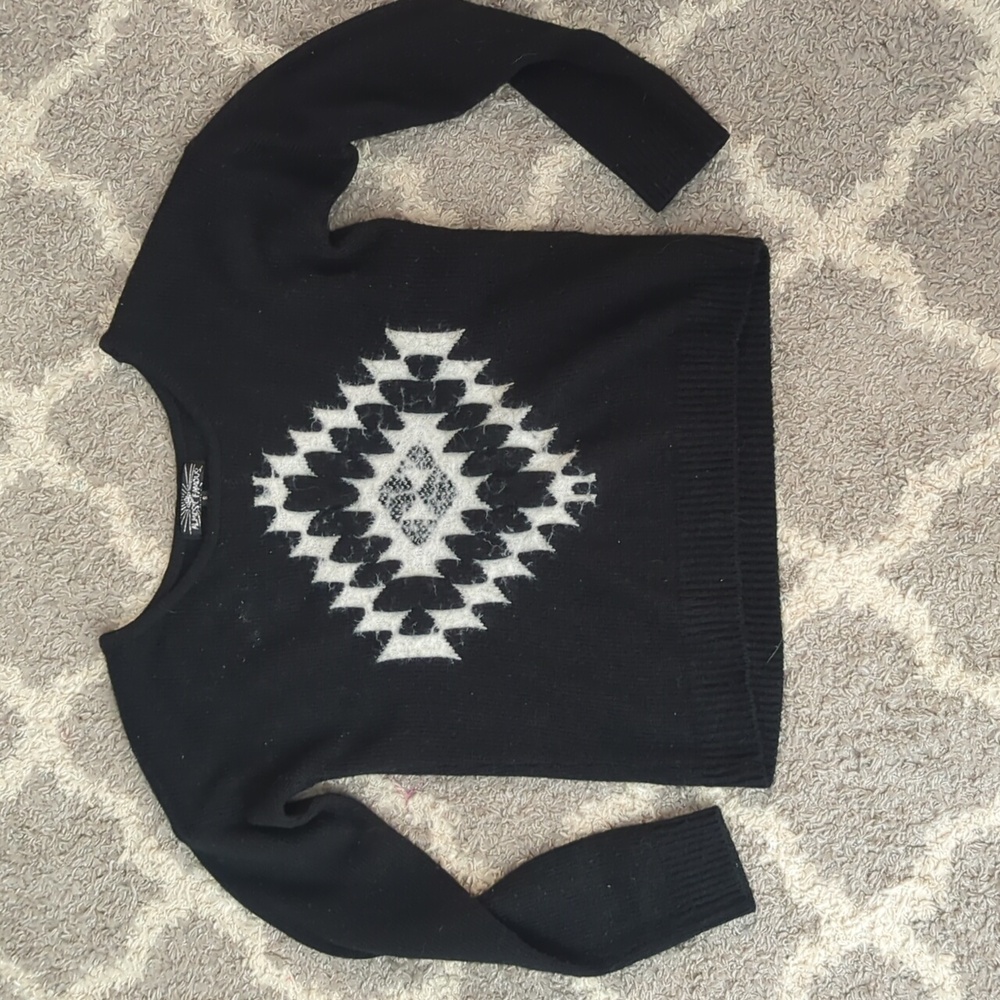 Women's sweater